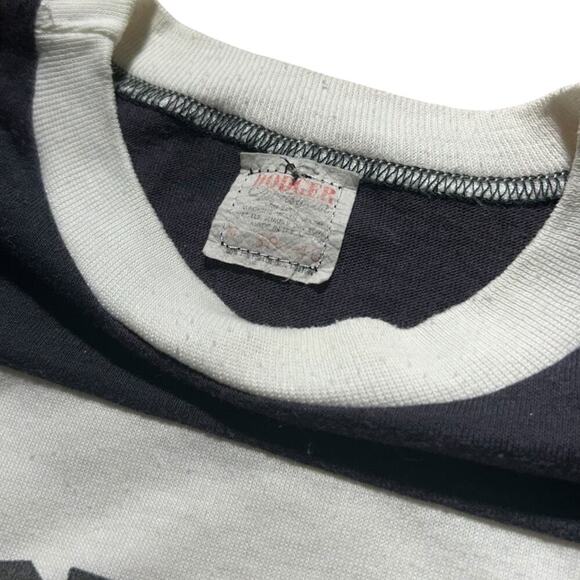 Iowa Hawkeye 1980’s Vintage Football Dodger Tee - Picture 4 of 4